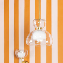Load image into Gallery viewer, Cortney Pendant Light in Detail.