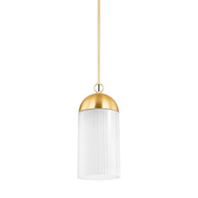 Load image into Gallery viewer, Emory Pendant Light in Detail.