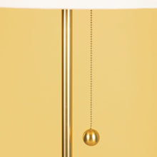 Load image into Gallery viewer, Meshelle Floor Lamp in Detail.