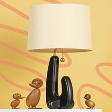 Load image into Gallery viewer, Regina Table Lamp in Detail.