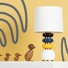 Load image into Gallery viewer, Robyn Table Lamp in Detail.
