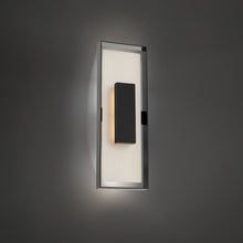 Load image into Gallery viewer, Boxie Outdoor LED Wall Light in Detail.
