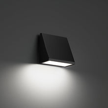 Load image into Gallery viewer, Flue Outdoor LED Wall Light in Detail.