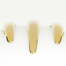 Load image into Gallery viewer, Pet Table Lamp in Detail.