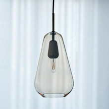 Load image into Gallery viewer, Anoli Pendant Light in Detail.