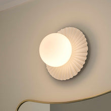 Load image into Gallery viewer, Liila Muuse Ceiling / Wall Light in Detail.