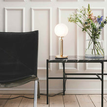 Load image into Gallery viewer, Miira Table Lamp in living room.