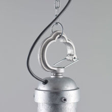 Load image into Gallery viewer, 7380 Pendant Light in Detail.