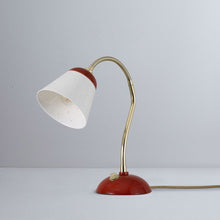 Load image into Gallery viewer, Alma Table Lamp in Detail.