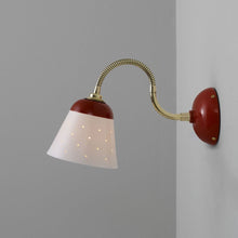 Load image into Gallery viewer, Alma Wall Light in Detail.