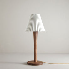 Load image into Gallery viewer, Cecil Table Lamp in Detail.