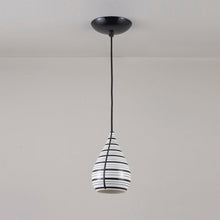 Load image into Gallery viewer, Circle Line Drop Pendant Light in Detail.