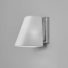 Load image into Gallery viewer, Coach Wall Light in Detail.