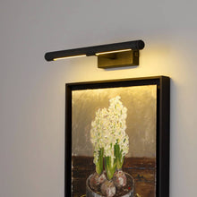 Load image into Gallery viewer, Cooper LED Picture Light in Detail.