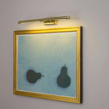 Load image into Gallery viewer, Cooper LED Picture Light in Detail.