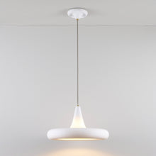 Load image into Gallery viewer, Drop Three Pendant Light in Detail.