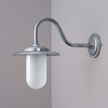 Load image into Gallery viewer, Exterior Bracket Light 1-Light Outdoor Wall Light in Detail.