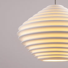 Load image into Gallery viewer, Fin Horizontal Pendant Light in Detail.
