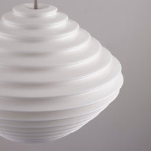 Load image into Gallery viewer, Fin Horizontal Pendant Light in Detail.
