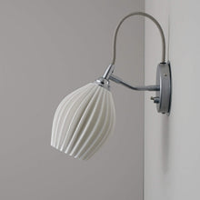 Load image into Gallery viewer, Fin Wall Light in Detail.