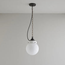 Load image into Gallery viewer, Hampton Pendant Light in Detail.