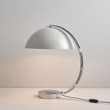 Load image into Gallery viewer, London Table Lamp in Detail.