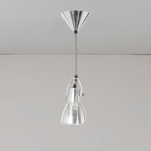 Load image into Gallery viewer, Stirrup Pendant Light in Detail.