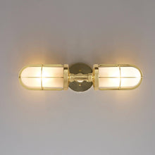 Load image into Gallery viewer, Weatherproof Ship's Well Glass Wall Light in Detail.
