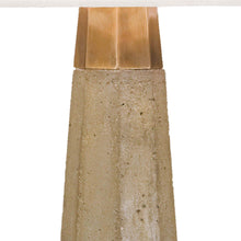 Load image into Gallery viewer, Beretta Table Lamp in Detail.