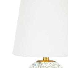 Load image into Gallery viewer, Bulle Table Lamp in Detail.