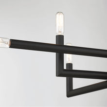 Load image into Gallery viewer, Cristofer Chandelier in Detail.
