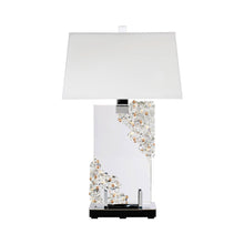 Load image into Gallery viewer, Auroa Table Lamp.