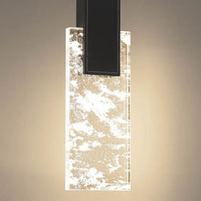 Load image into Gallery viewer, Tryst LED Pendant Light in Detail.