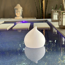 Load image into Gallery viewer, Dew Bluetooth Outdoor LED Lamp in Detail.