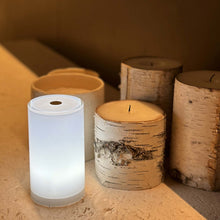 Load image into Gallery viewer, Hokare Tub Bluetooth LED Table Lamp in living room.
