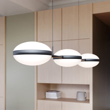 Load image into Gallery viewer, Pillows LED Pendant Light in Detail.