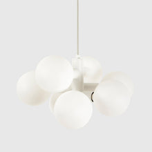 Load image into Gallery viewer, Echo Chandelier in Detail.