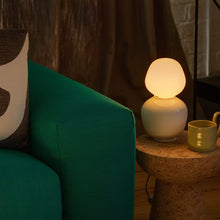 Load image into Gallery viewer, Reflection Enno Table Lamp in Detail.