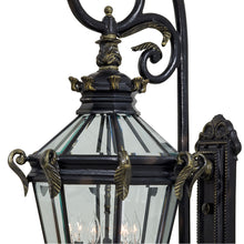 Load image into Gallery viewer, Stratford Hall Outdoor Wall Light in Detail.