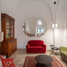 Load image into Gallery viewer, Lilly Pendant Light in living room.