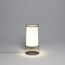 Load image into Gallery viewer, Macao Table Lamp in Detail.