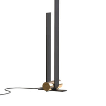 Load image into Gallery viewer, Nastro Outdoor LED Floor Lamp in Detail.