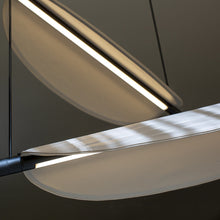 Load image into Gallery viewer, Thula LED Pendant Light in Detail.