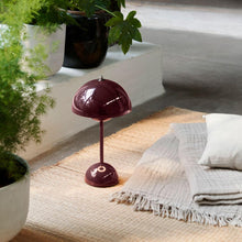Load image into Gallery viewer, Flowerpot VP9 Portable Table Lamp in Detail.
