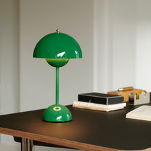 Load image into Gallery viewer, Flowerpot VP9 Portable Table Lamp in Detail.