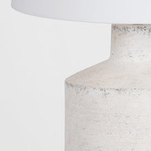 Load image into Gallery viewer, Dallas Table Lamp in Detail.