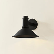 Load image into Gallery viewer, Elani Outdoor Wall Light in Detail.