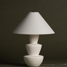 Load image into Gallery viewer, Kamas Table Lamp in Detail.