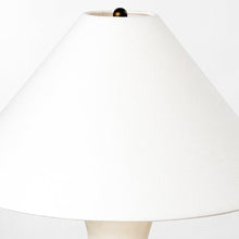 Load image into Gallery viewer, Kamas Table Lamp in Detail.