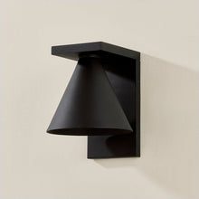 Load image into Gallery viewer, Sean Outdoor Wall Light in Detail.